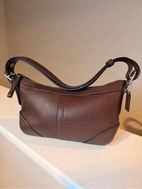 Authentic Coach F12321 Soho Brown Pebbled Leather Crossbody / Shoulder Bag